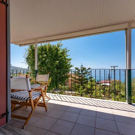 Dom wakacyjny Ioannis House Sea View-perfect Family Holidays Lourdata (Kefalonia)